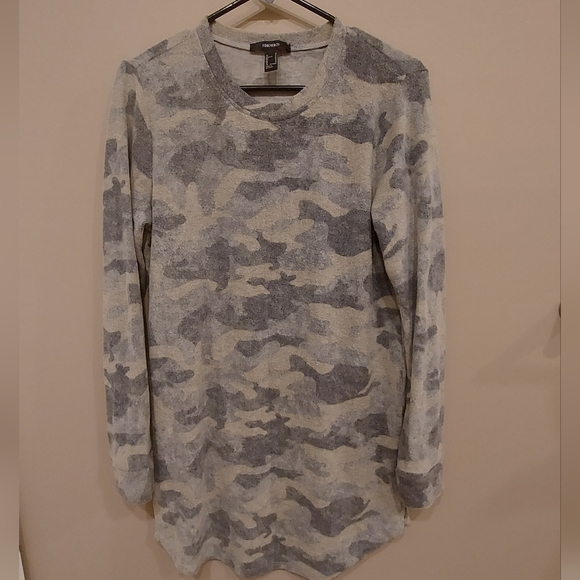 NWOT Camo Soft Knit Tunic/Mini Dress - Picture 1 of 4